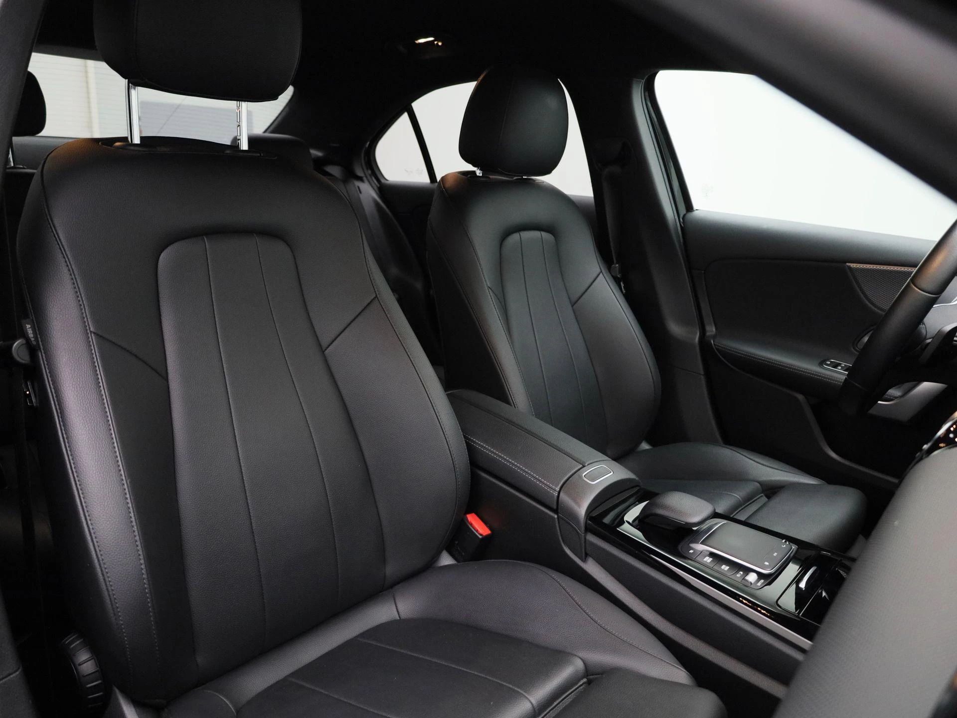 Mercedes-Benz-A-Klasse-image-31