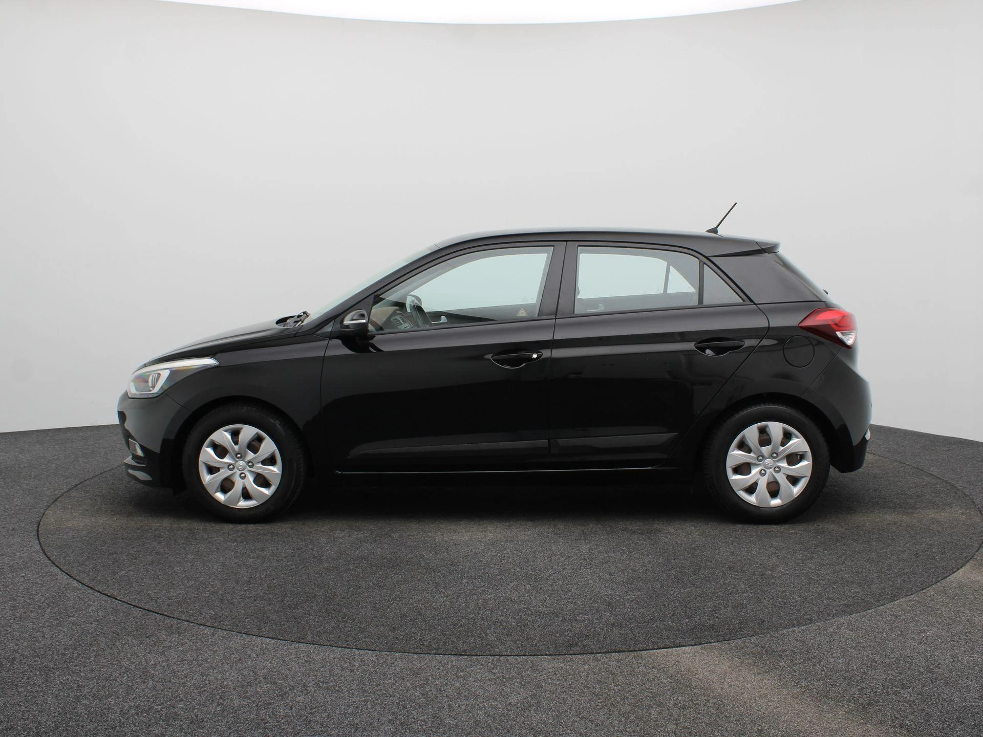 Hyundai-i20-image-3