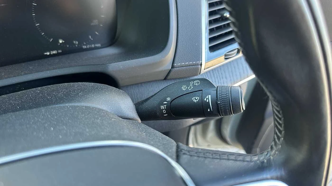 Volvo-XC90-image-28
