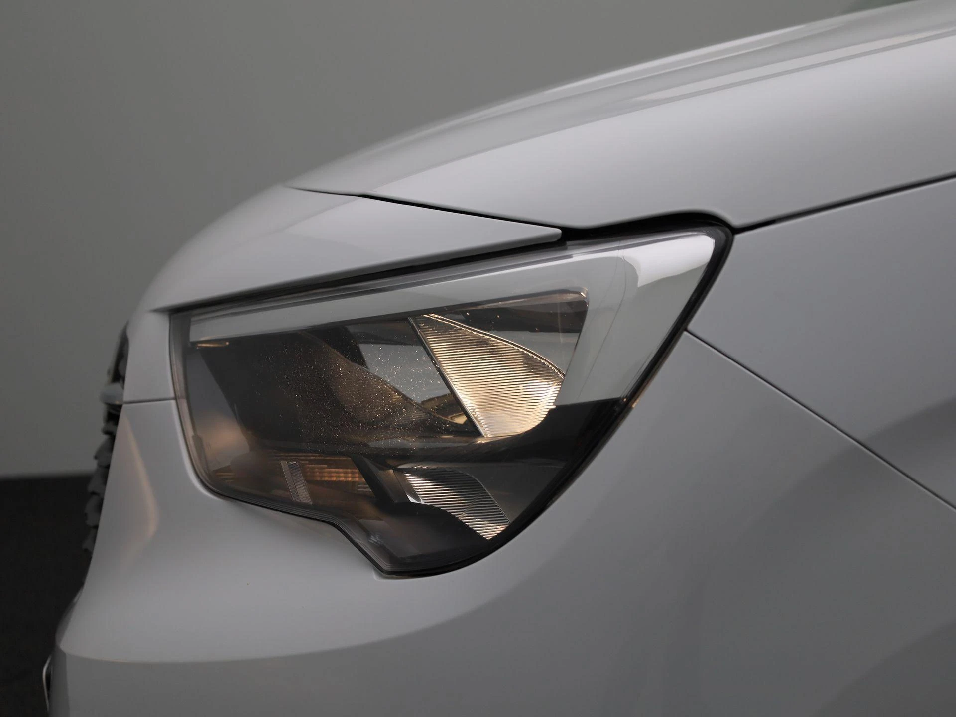 Opel-Combo Life-image-18