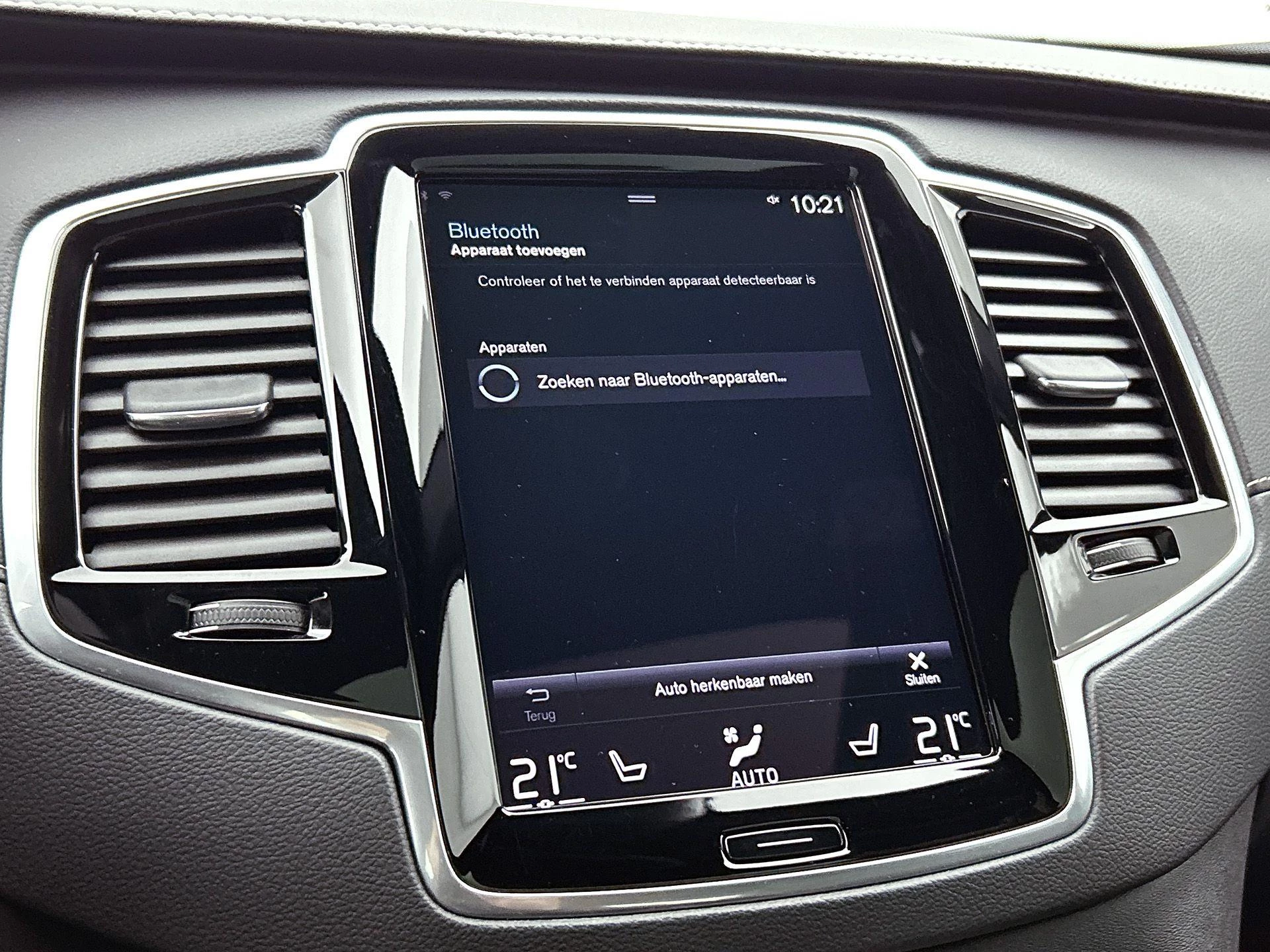 Volvo-XC90-image-11