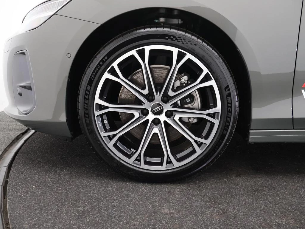 Audi A6 Avant Audi A6 Avant Advanced 2.0TDI QUATTRO DEMO 204PK *AUTOMAAT*360° CAMERA*TREKHAAK*PDC*NAVI*APP-CONNECT*...*