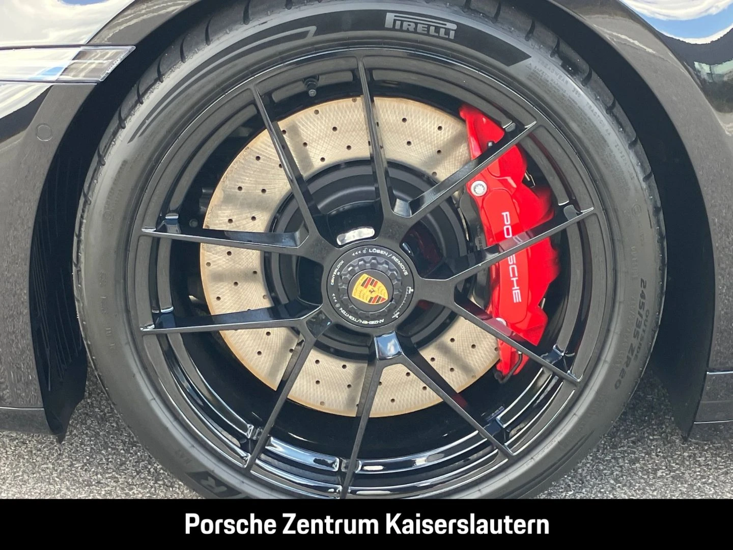 Porsche-911-image-12
