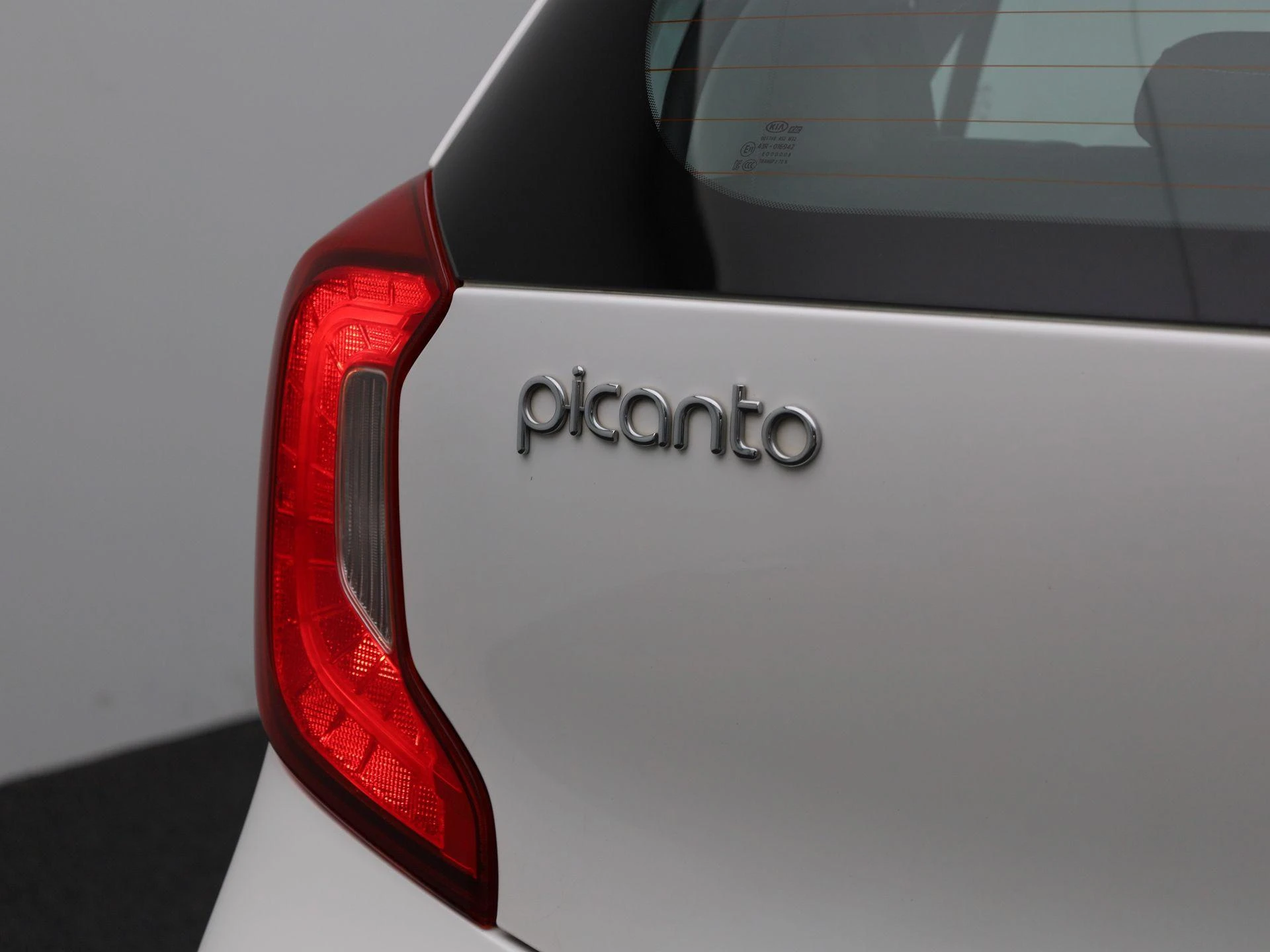 Kia-Picanto-image-33