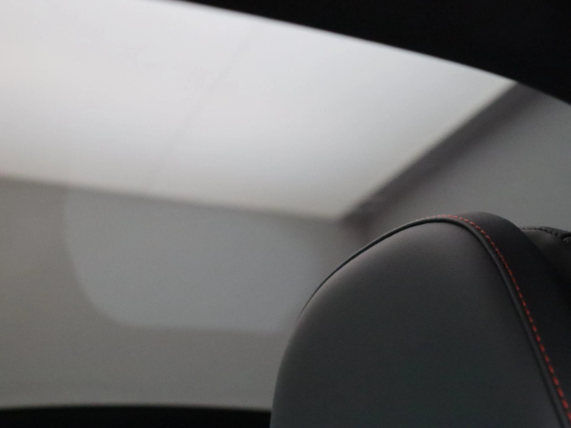 Mercedes-Benz-CLA-image-11