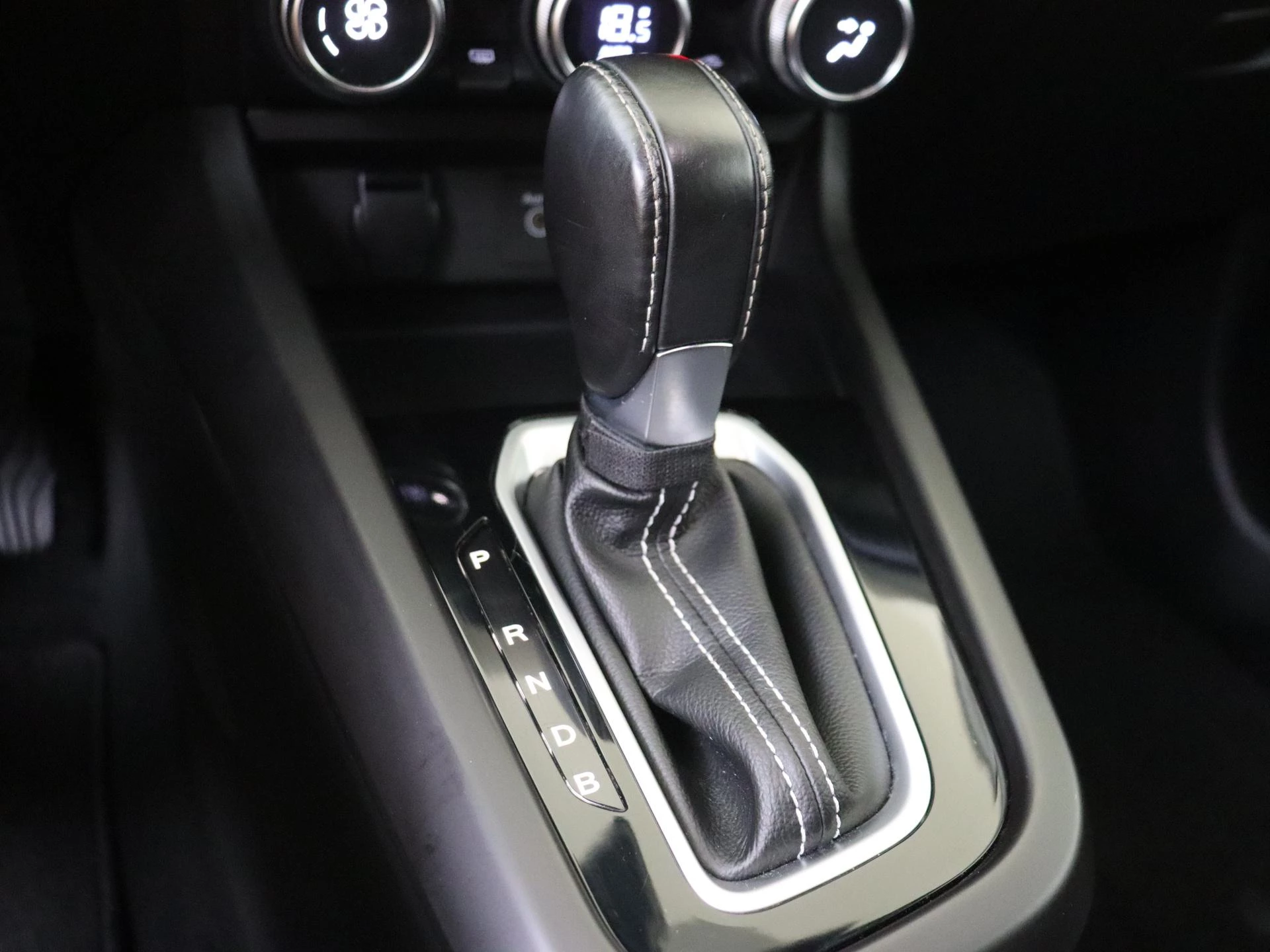 Renault-Arkana-image-15