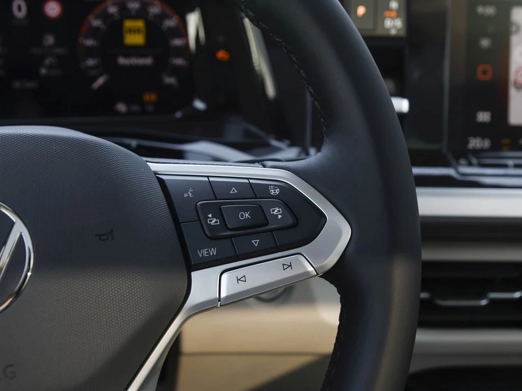 Volkswagen Multivan Style eHybrid 4MOTION