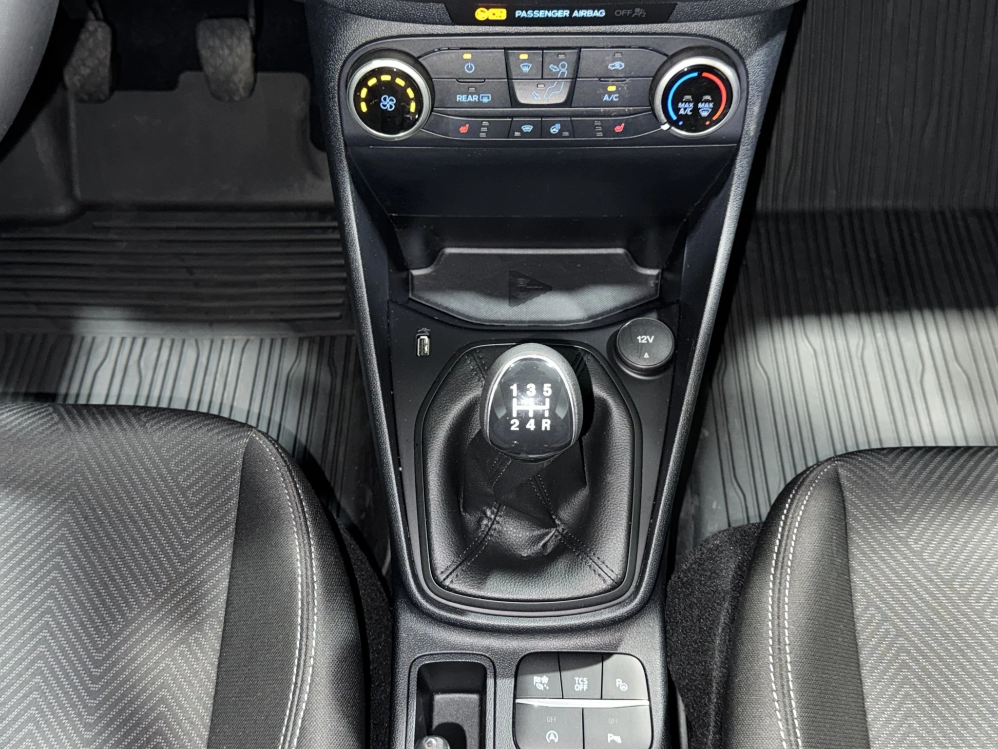 Ford-Fiesta-image-13