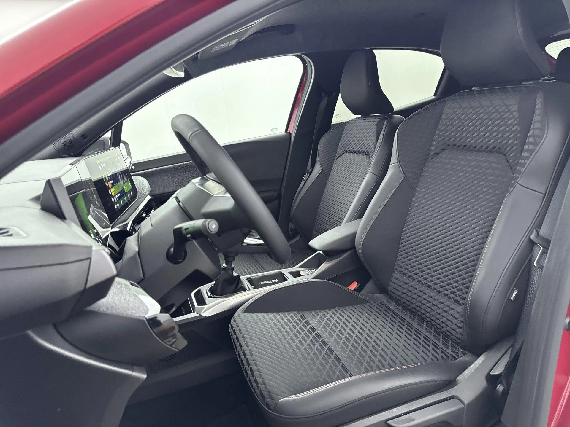 Renault-Clio-image-23
