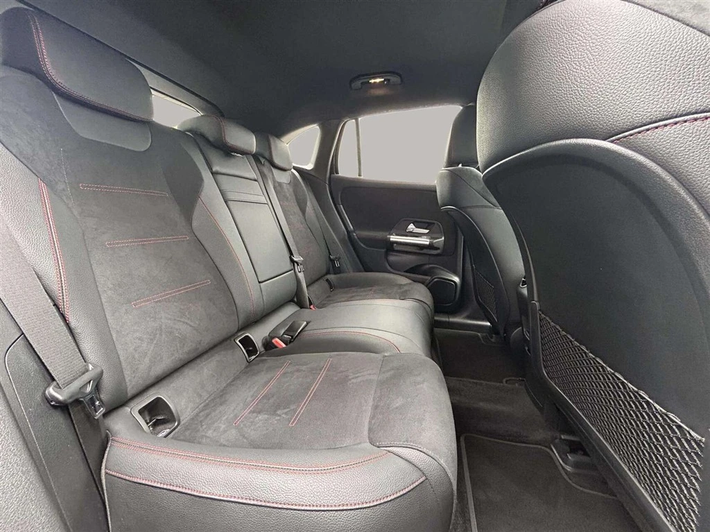 Mercedes-Benz-EQA-image-18