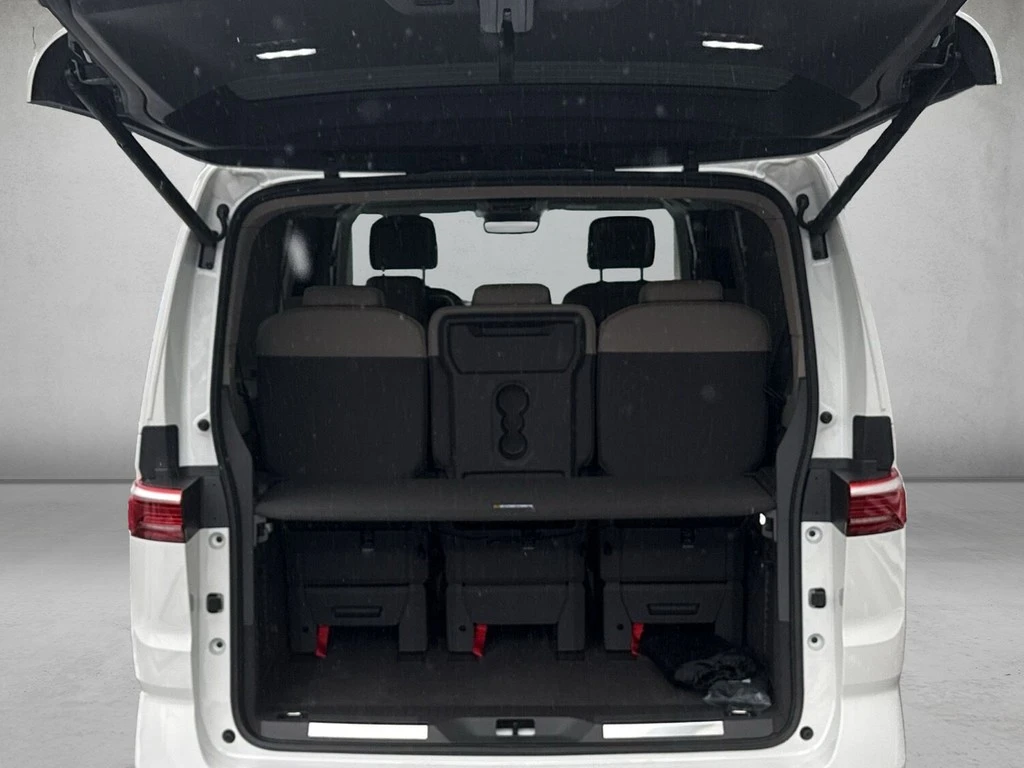 Volkswagen-Multivan-image-4