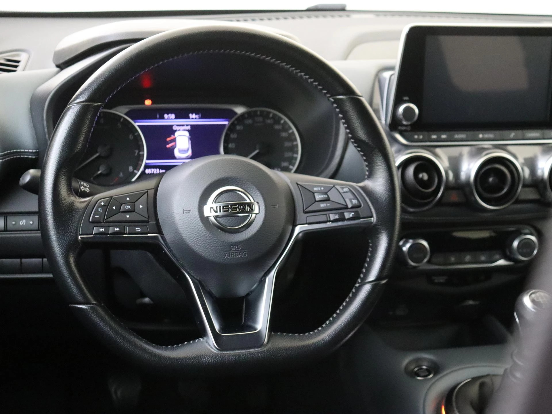 Nissan-Juke-image-13