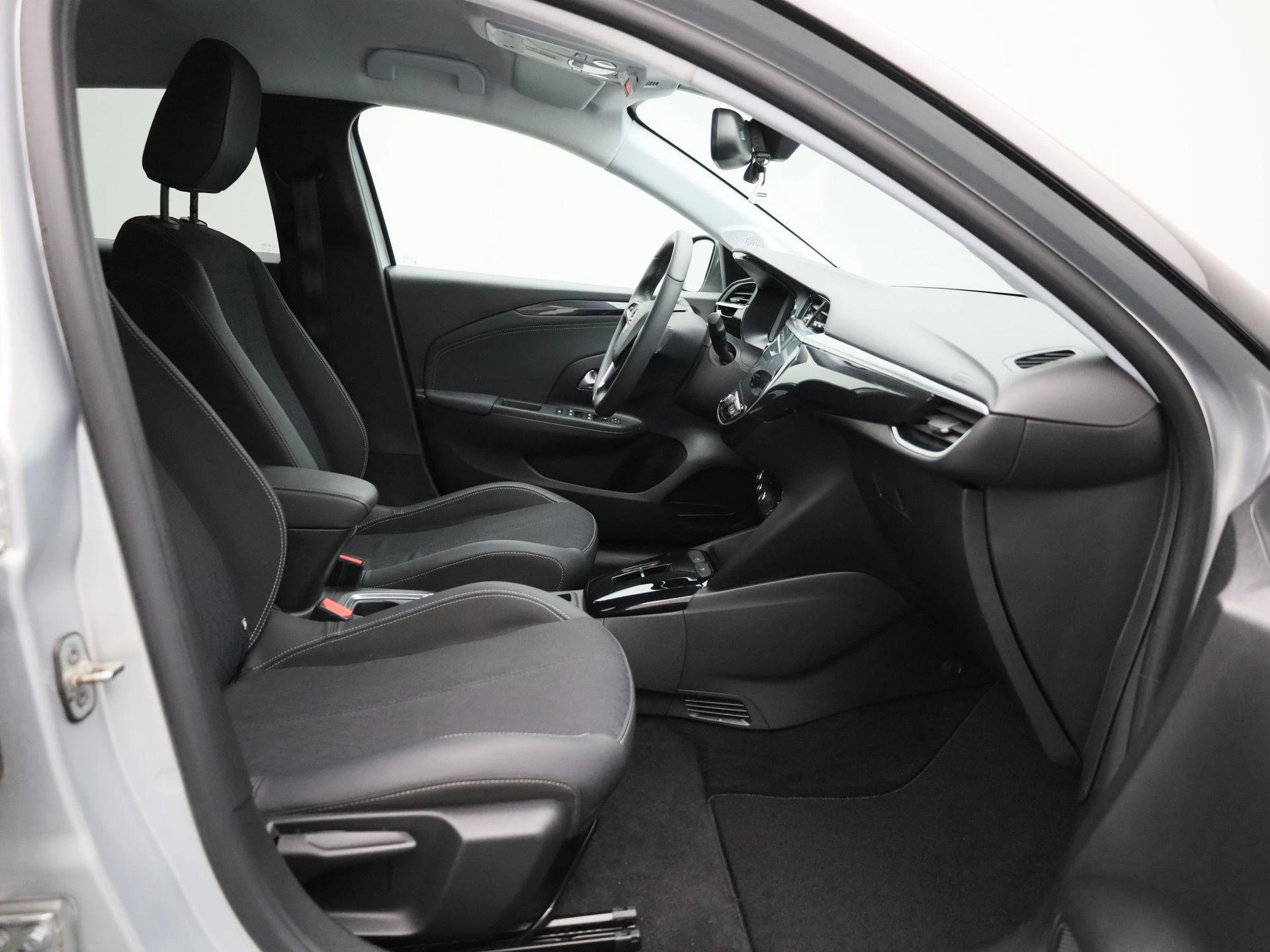 Opel-Corsa-e-image-33