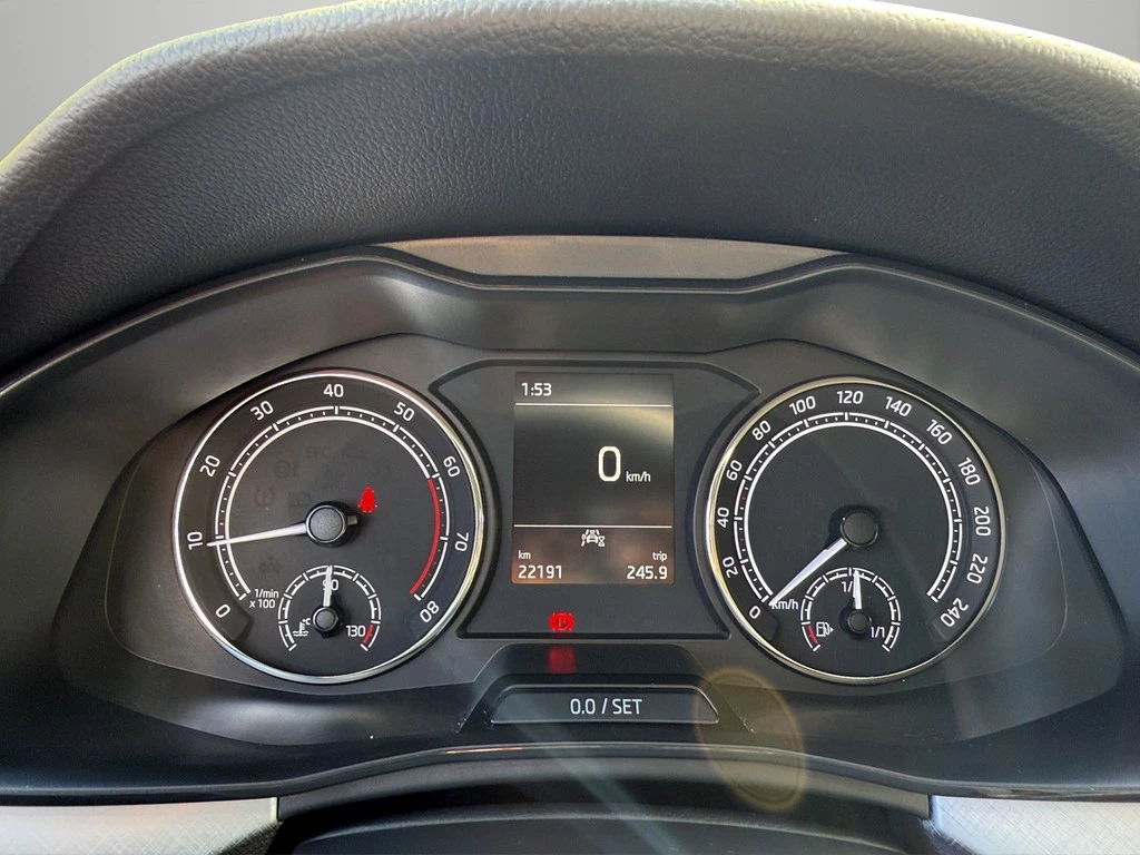 Škoda Kamiq 1.0 TSI Tour *KAMERA*LED*SITZHEIZUNG*
