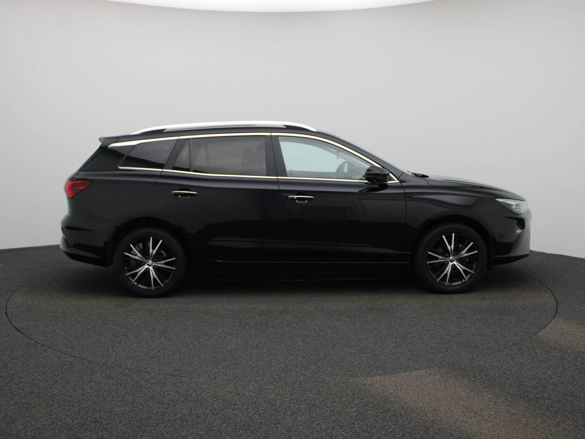 MG MG5 Electric Long Range Luxury 61 kWh