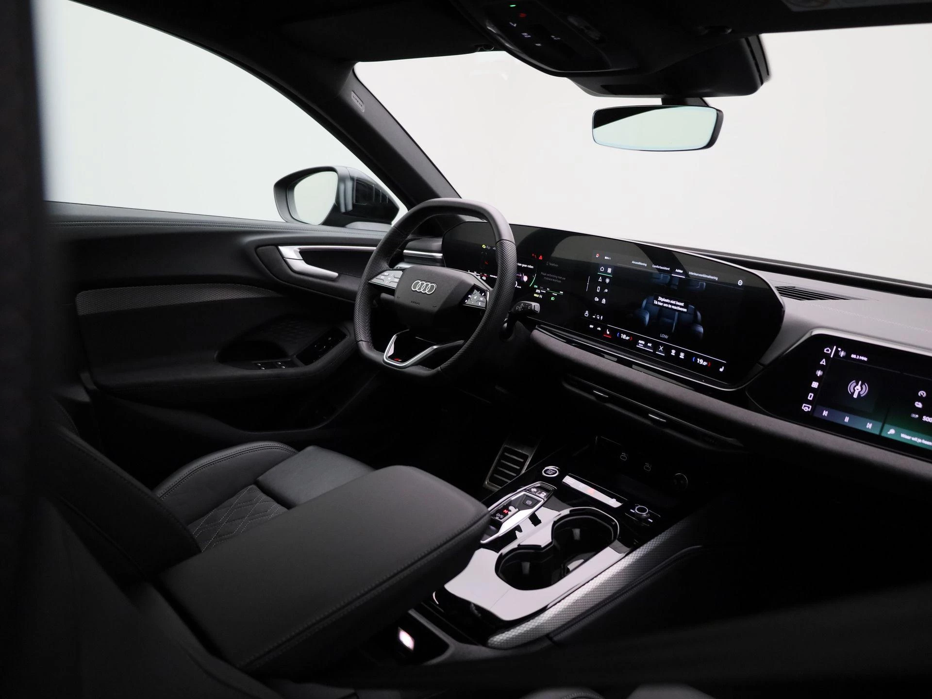 Audi A5 Avant 2.0 e-hybrid quattro S edition Competition