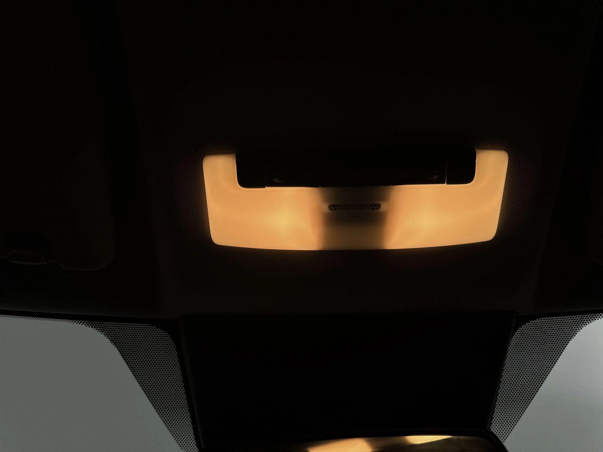 Nissan-Leaf-image-19