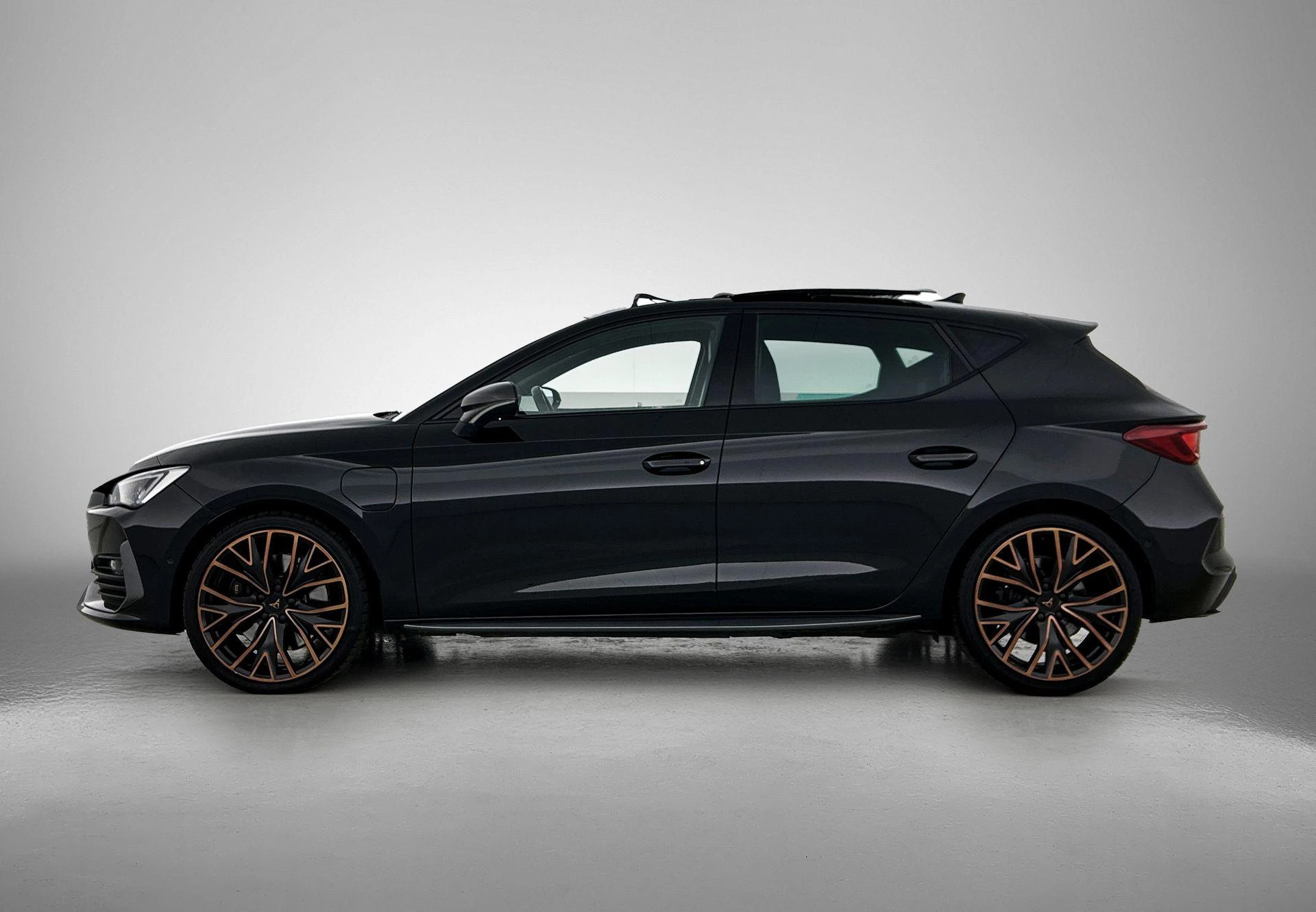 CUPRA Leon 1.4 e-Hybrid VZ Performance