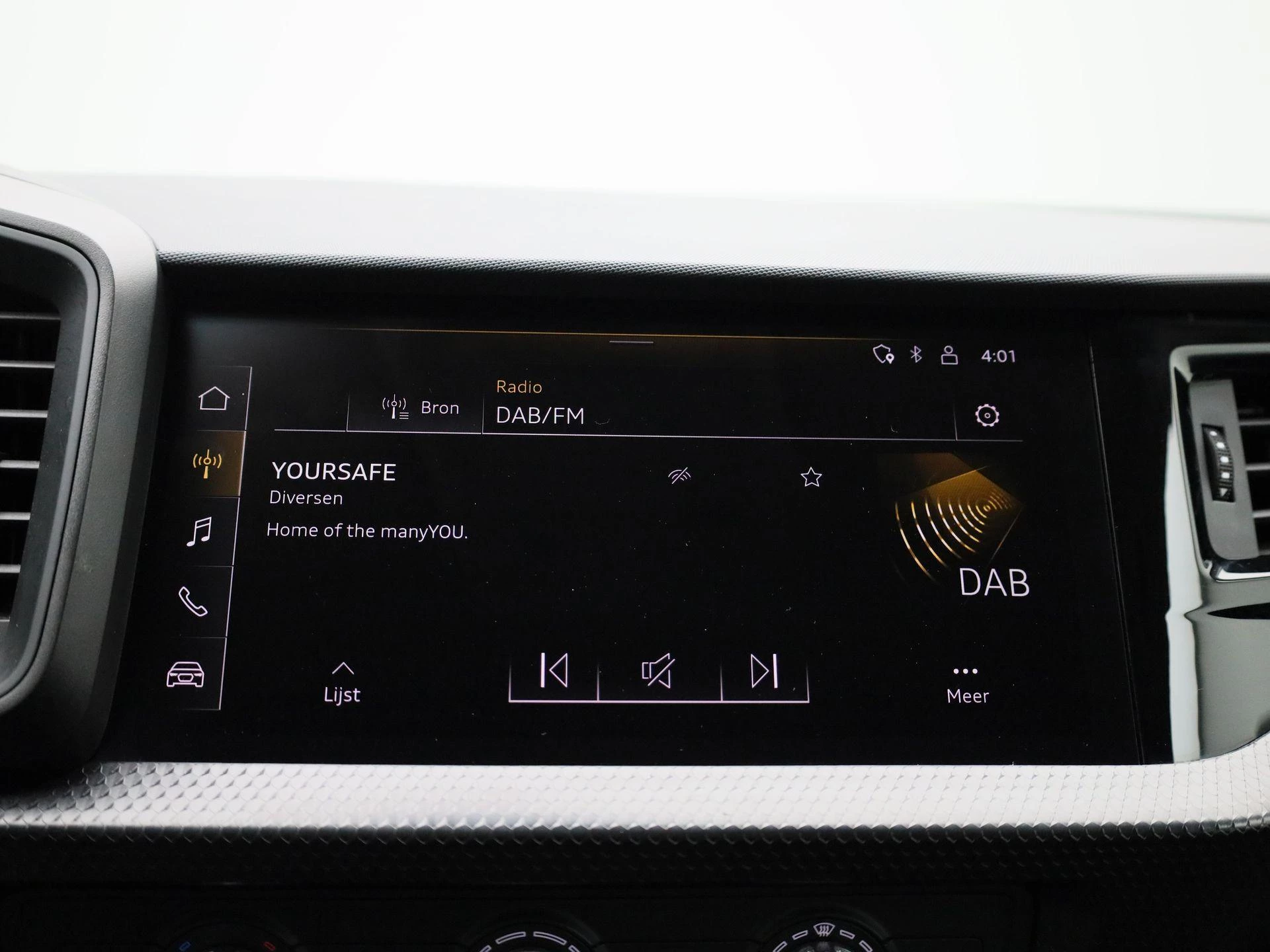 Audi-A1 Sportback-image-15