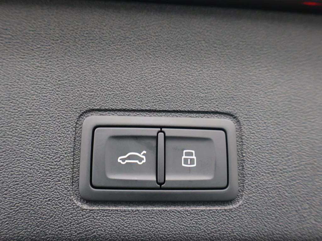Audi-Q3-image-16