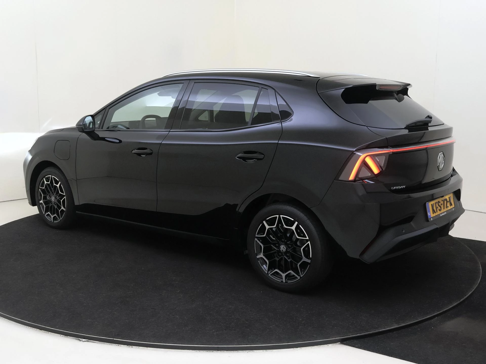 MG-MG4 EV Urban-image-2