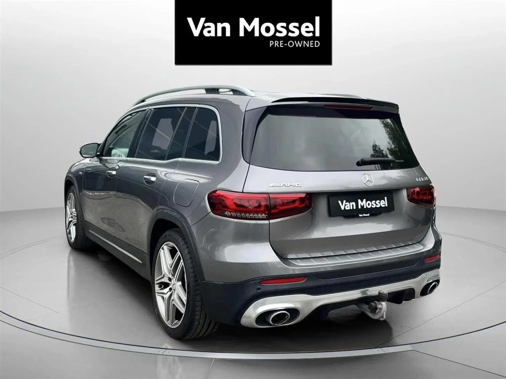 Mercedes-Benz-GLB-image-6