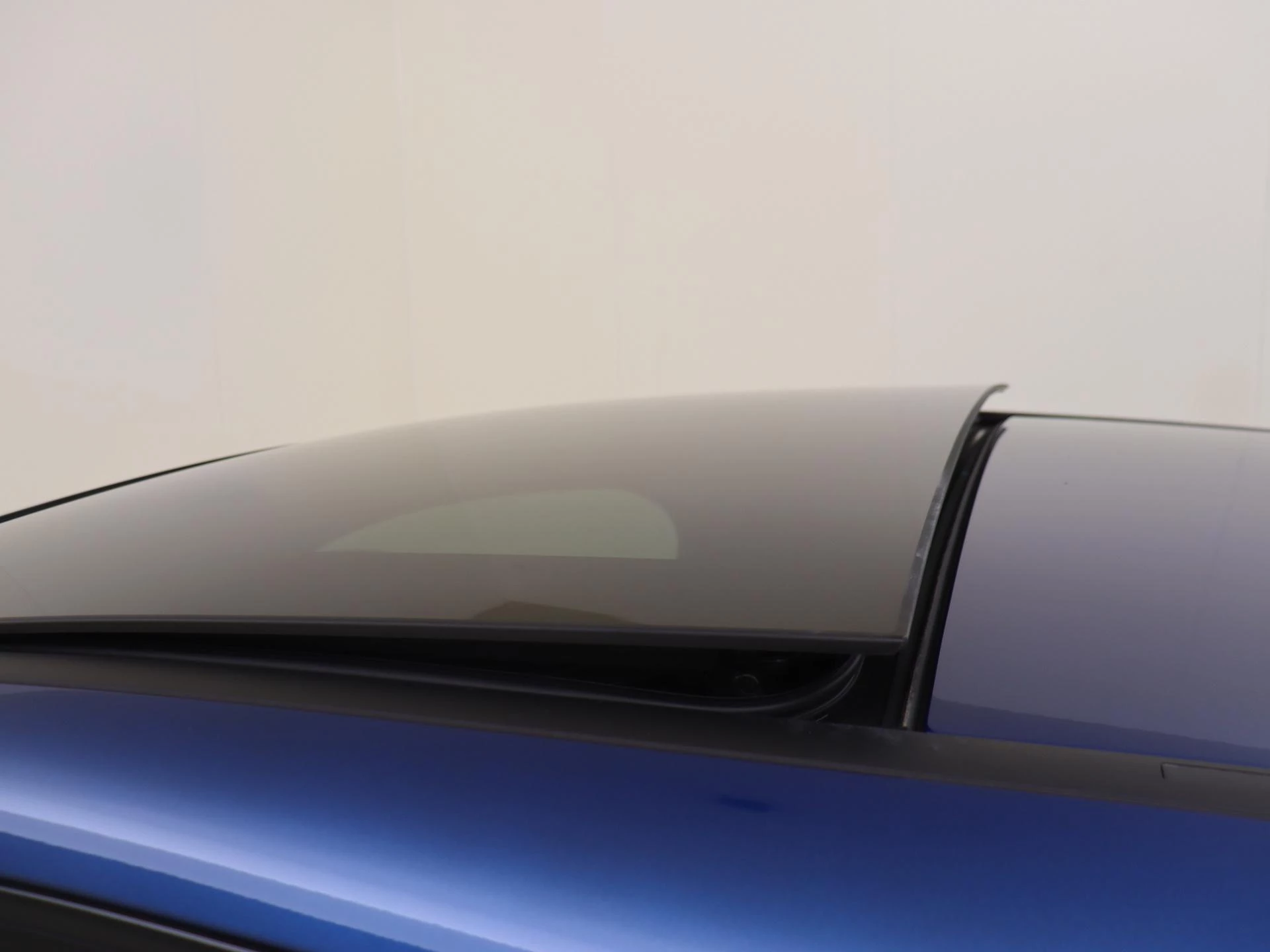 Mercedes-Benz-CLA-image-28