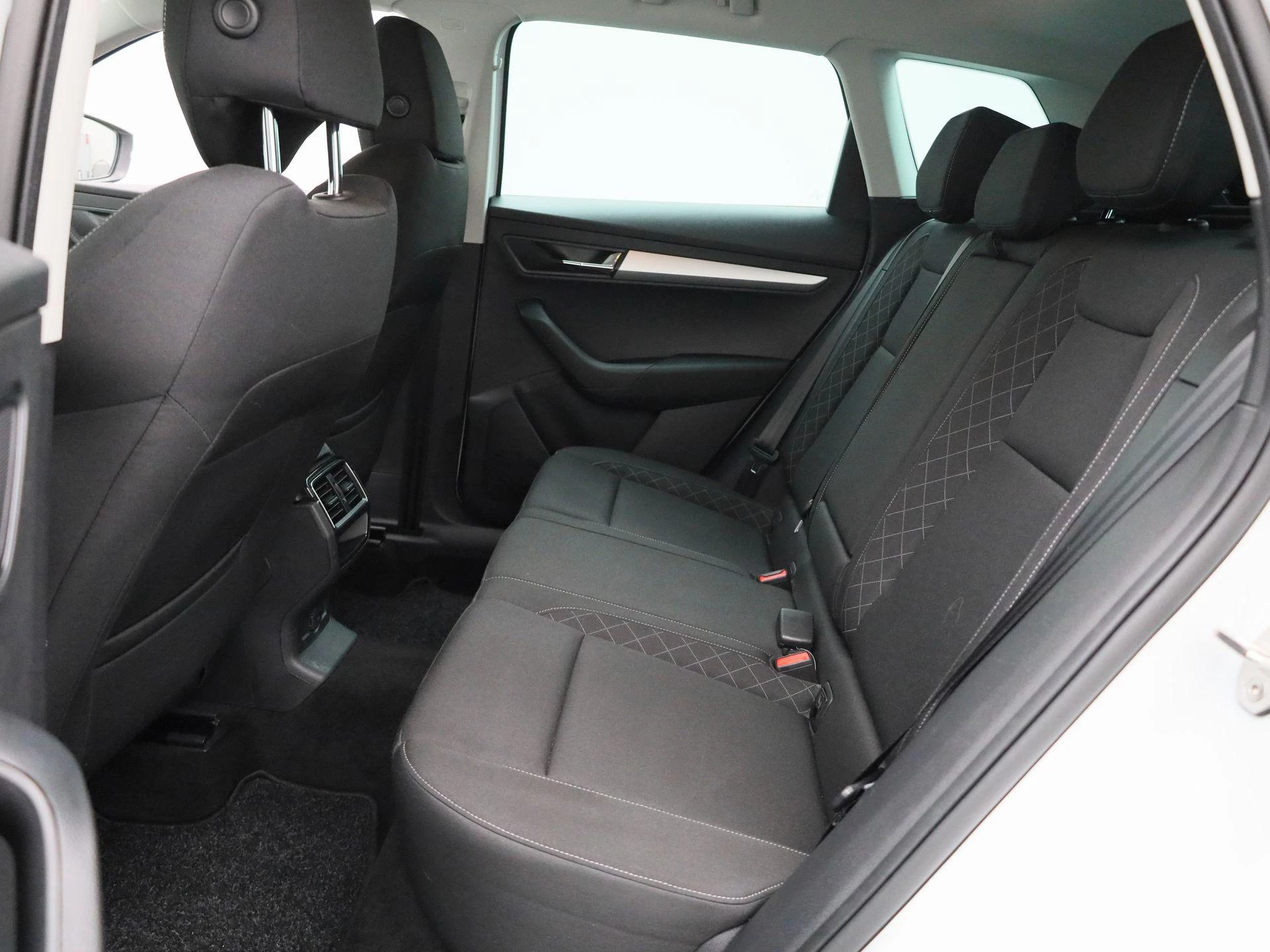 Škoda-Karoq-image-11