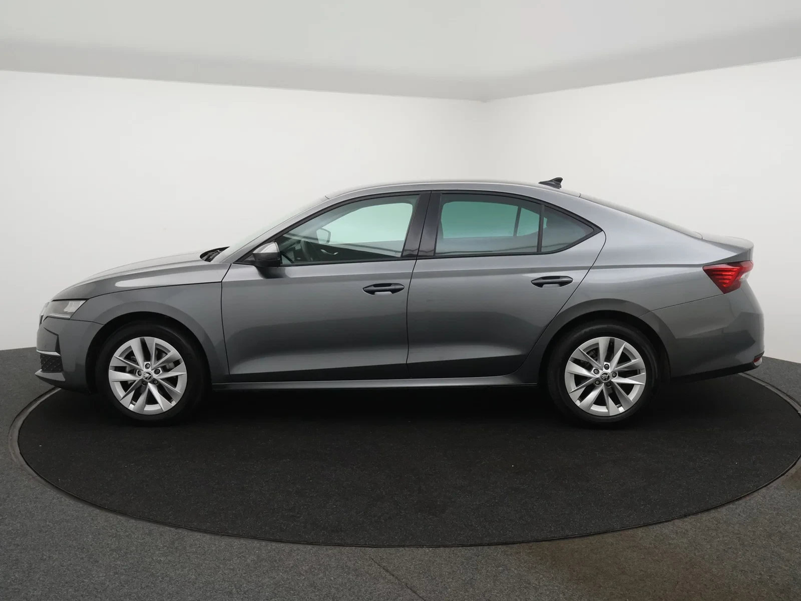 Škoda Octavia Octavia 1.5TSI eTec MHEV 150PK *AUTOMAA*VIRTUAL COCKPIT*CAMERA*PDC*NAVI*CRUISE*KEYLESS*...*