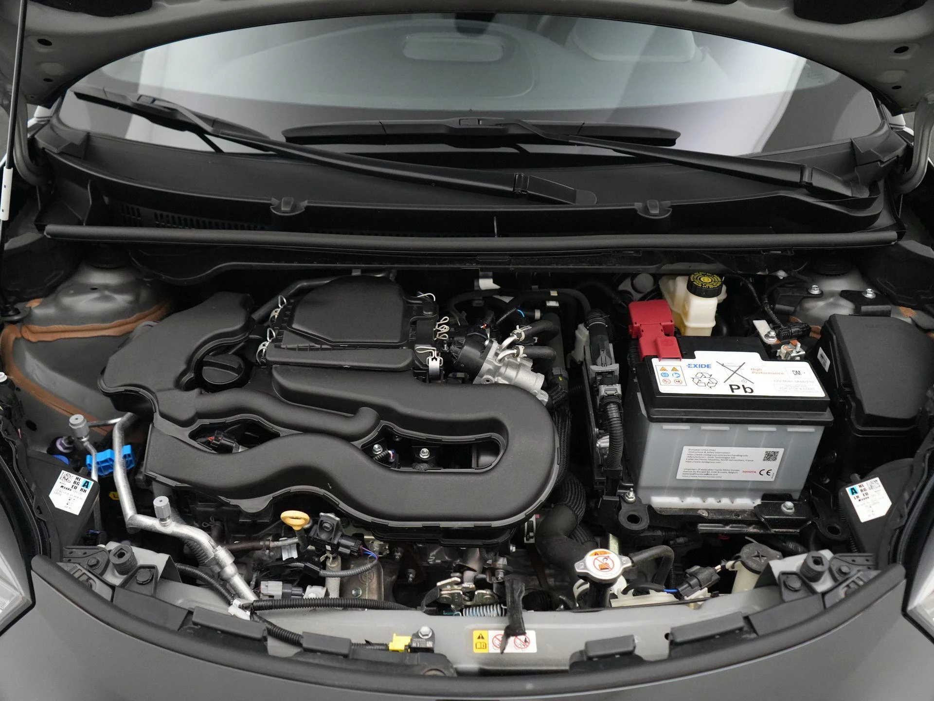Toyota Aygo X 1.0 VVT-i MT Play