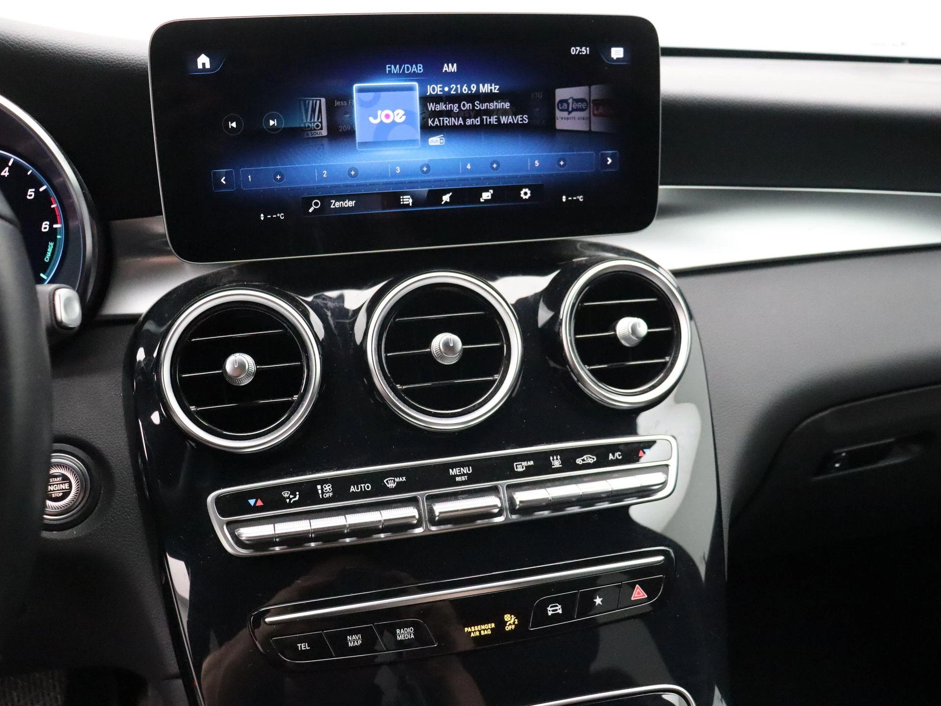 Mercedes-Benz GLC 300 de 4M Business Solution Coupé + LEDER + CARPLAY +