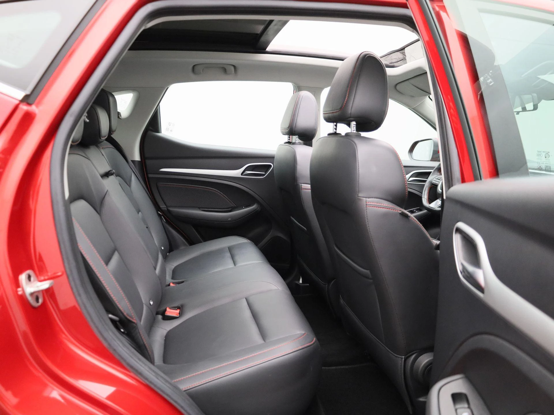 MG-ZS EV-image-38