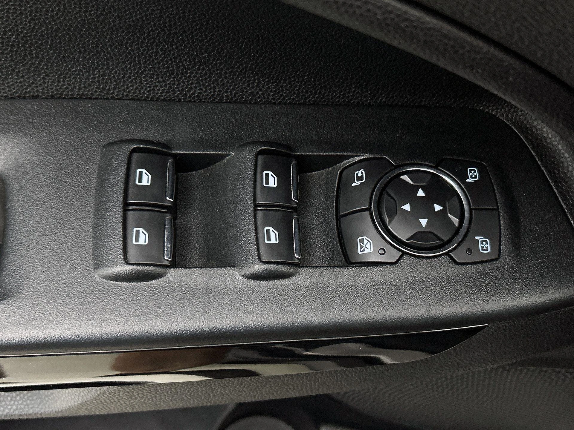 Ford-EcoSport-image-33