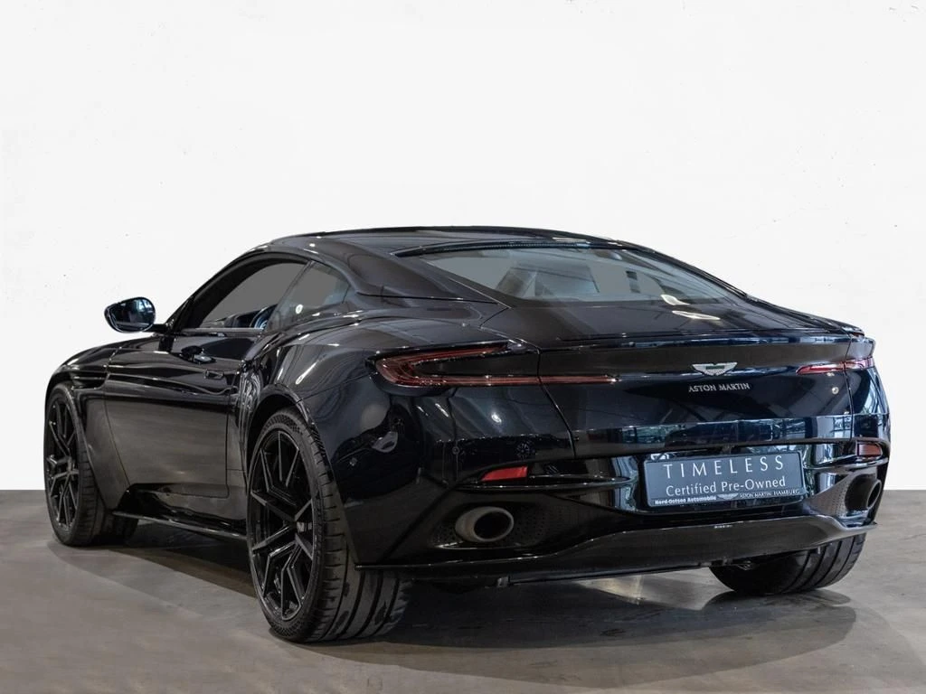 Aston Martin-DB11-image-2