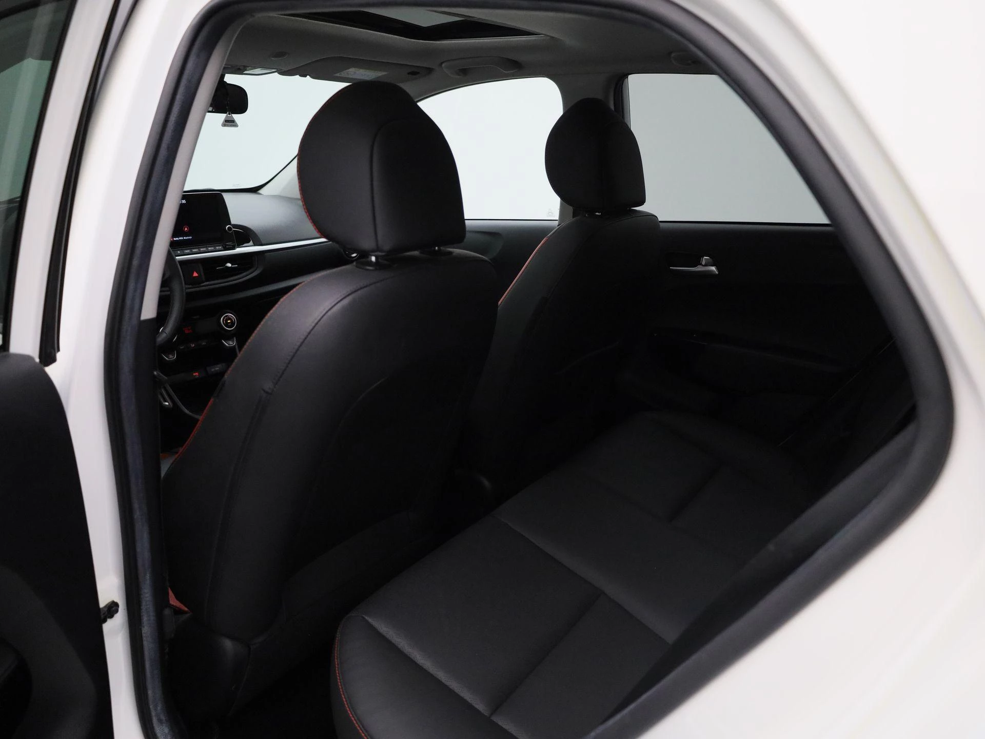 Kia-Picanto-image-9