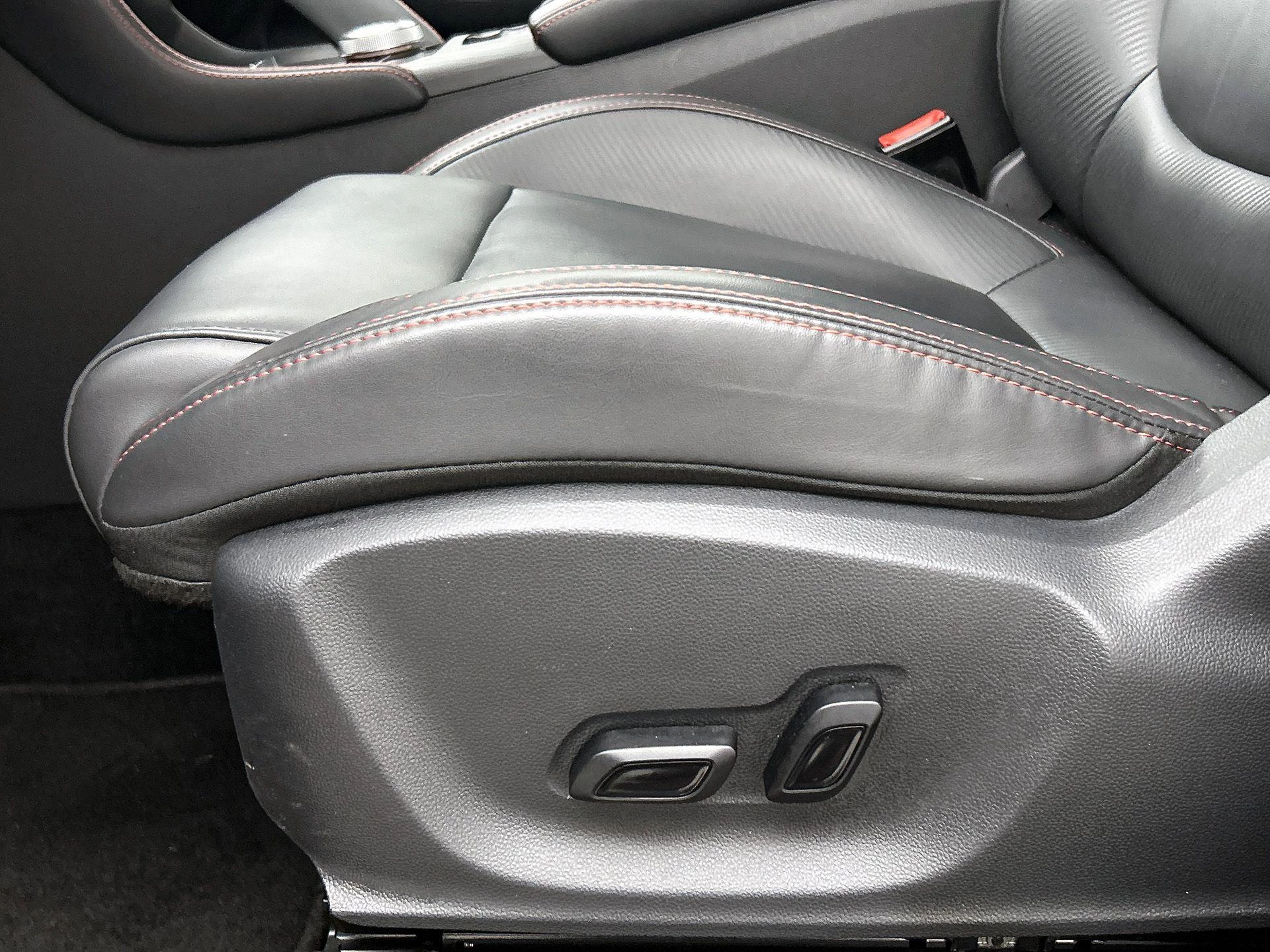 MG ZS EV MG EV Long Range Luxury 70 kWh