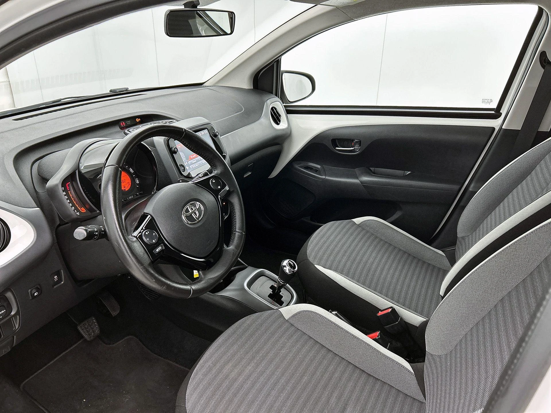 Toyota-Aygo-image-7