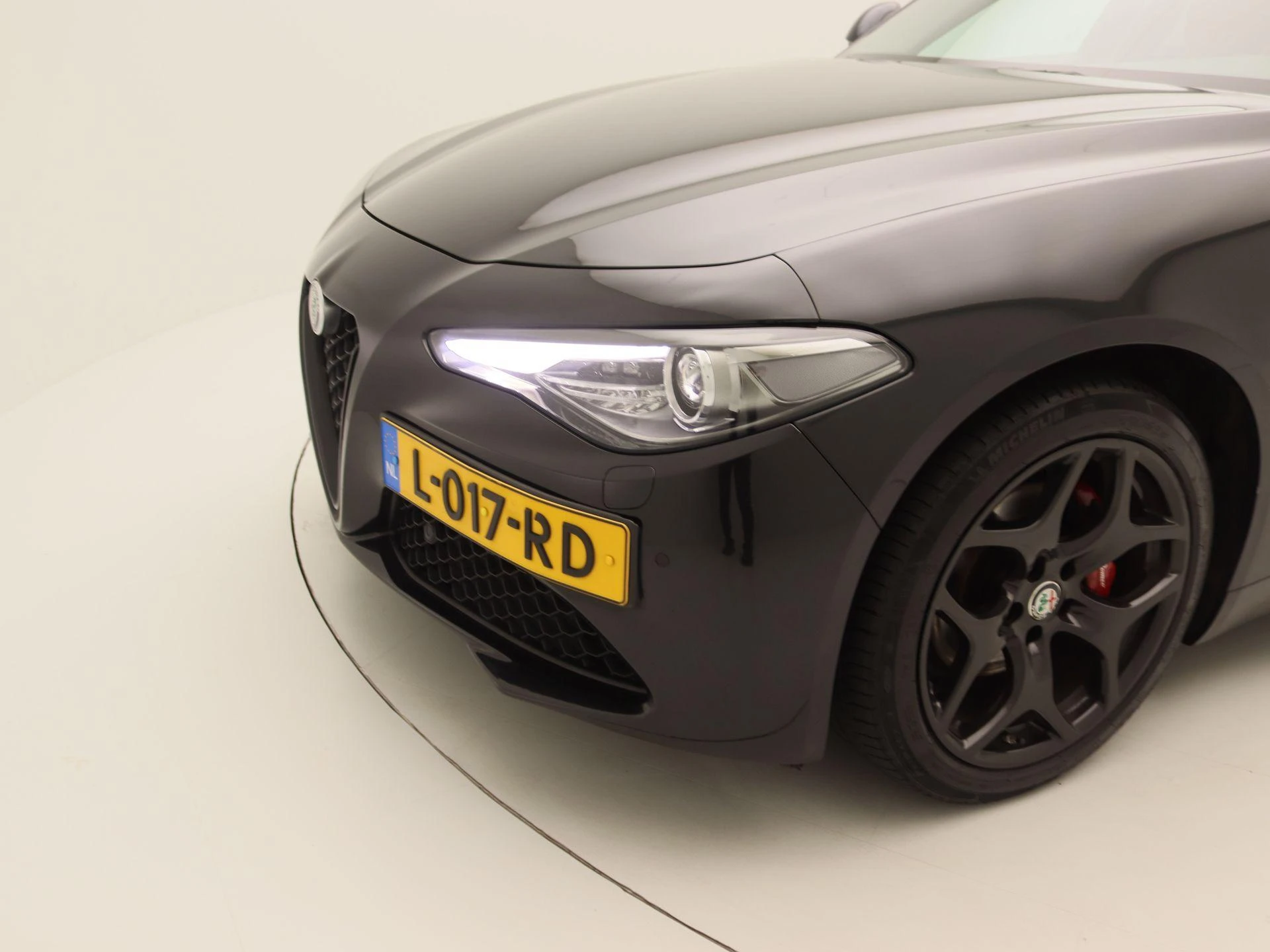 Alfa Romeo-Giulia-image-17