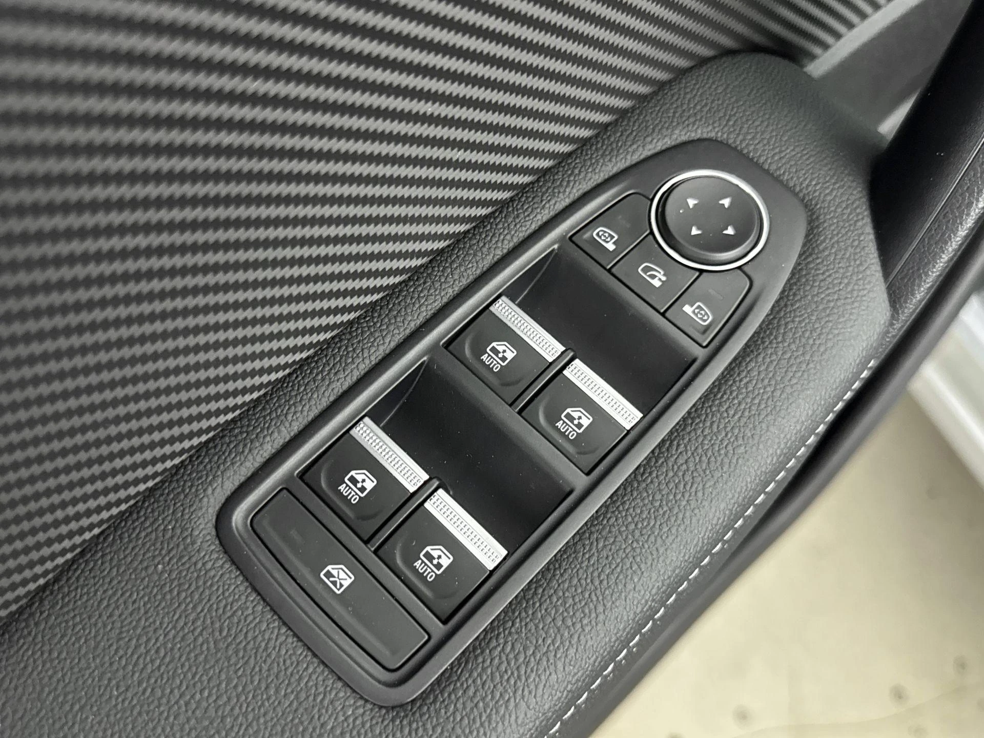 Renault-Captur-image-26