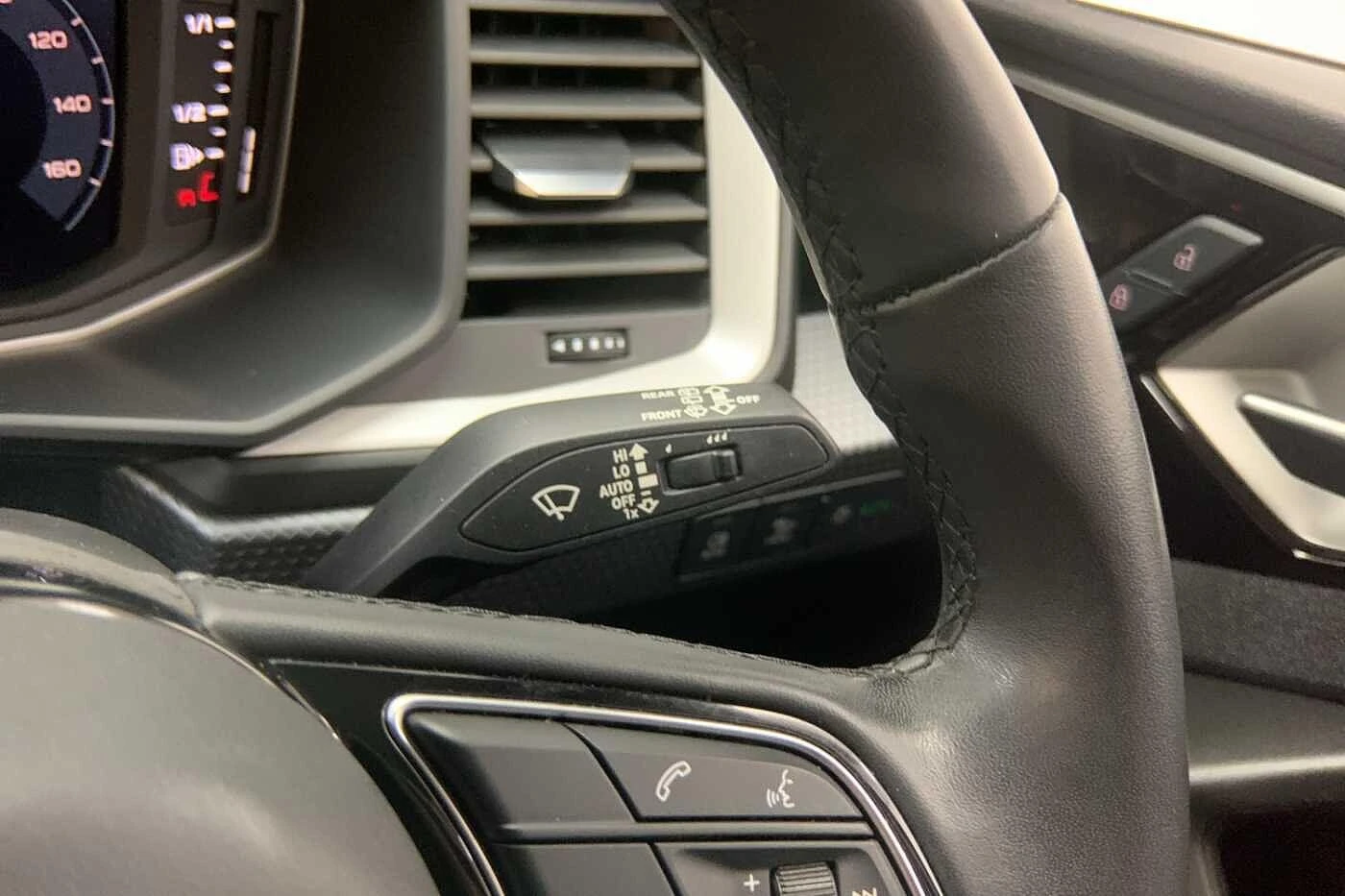 Audi-A1 Sportback-image-24