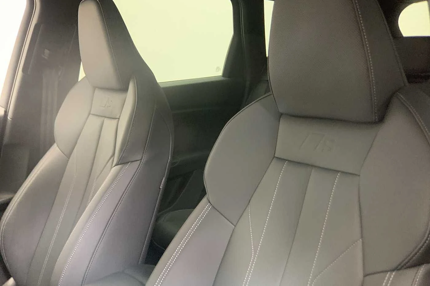 Audi-Q6 e-tron-image-8