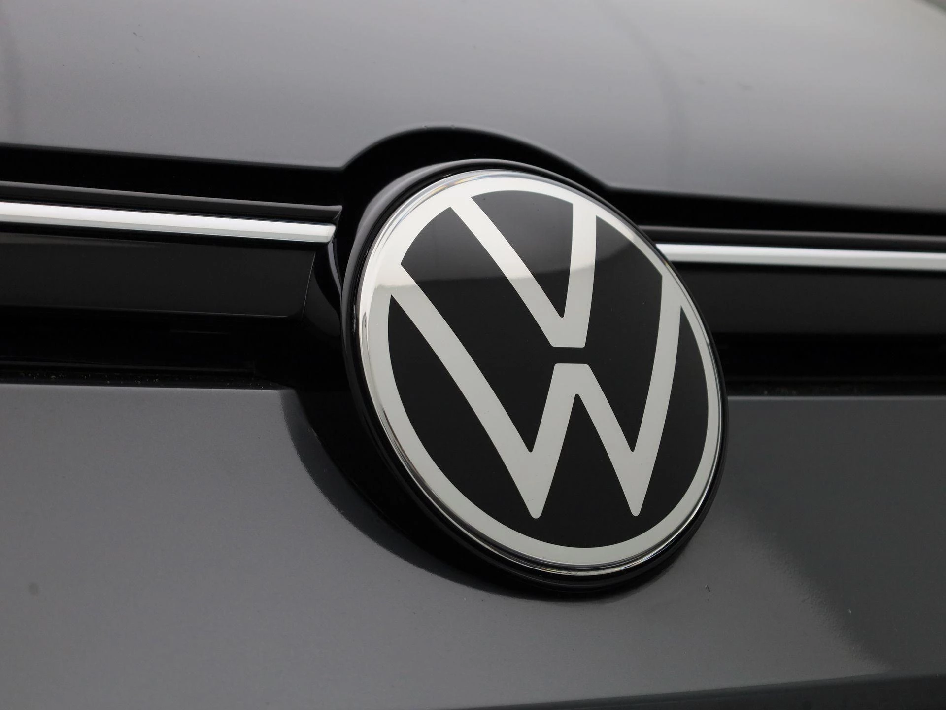Volkswagen-Golf-image-36