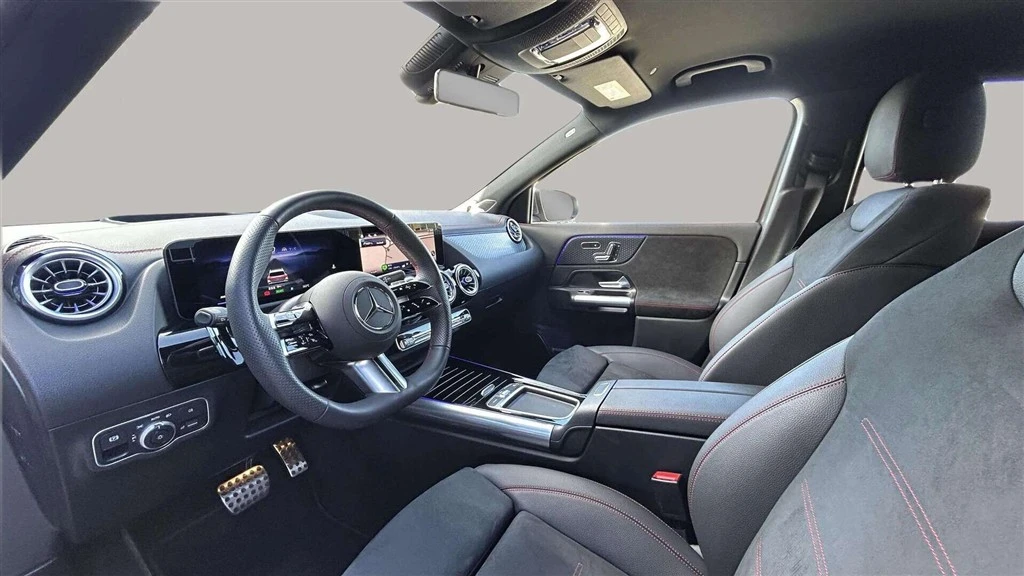 Mercedes-Benz-EQA-image-9