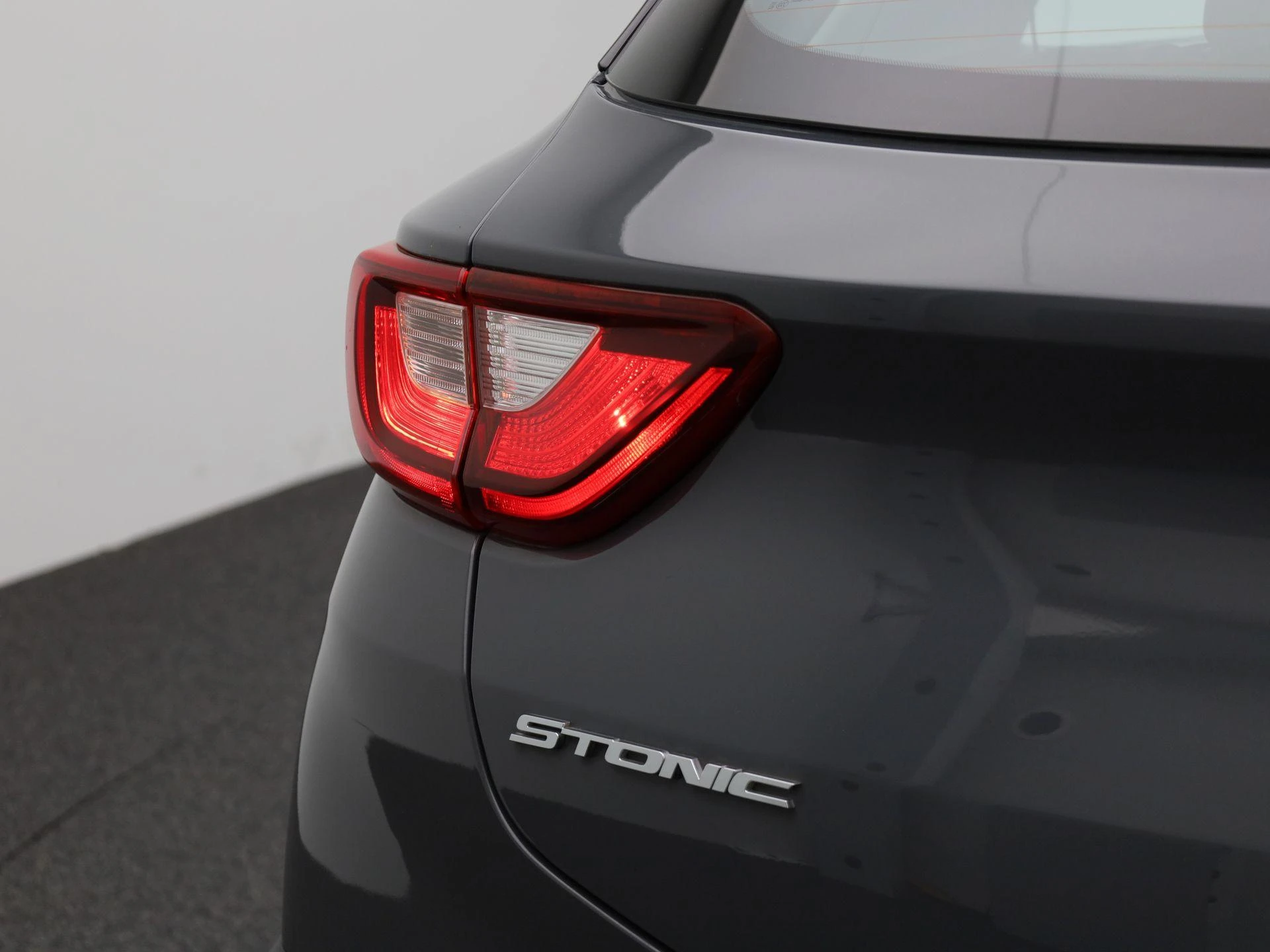 Kia-Stonic-image-36