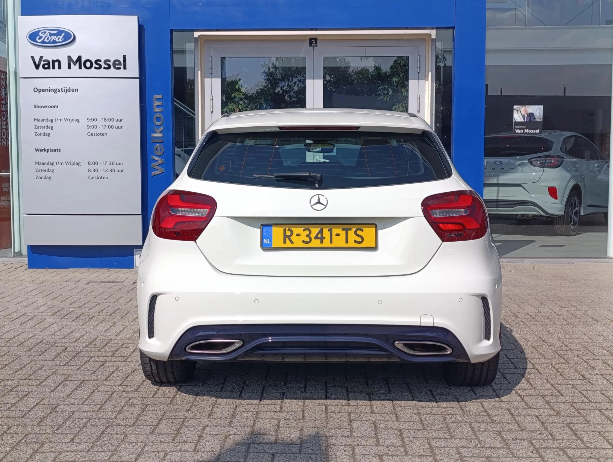 Mercedes-Benz A-Klasse 180 AMG Night Edition Plus