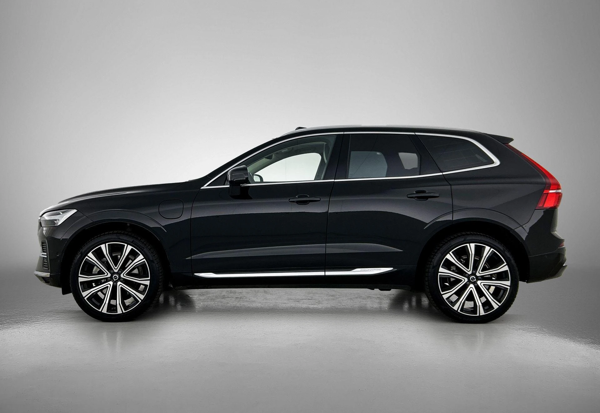 Volvo-XC60-image-1