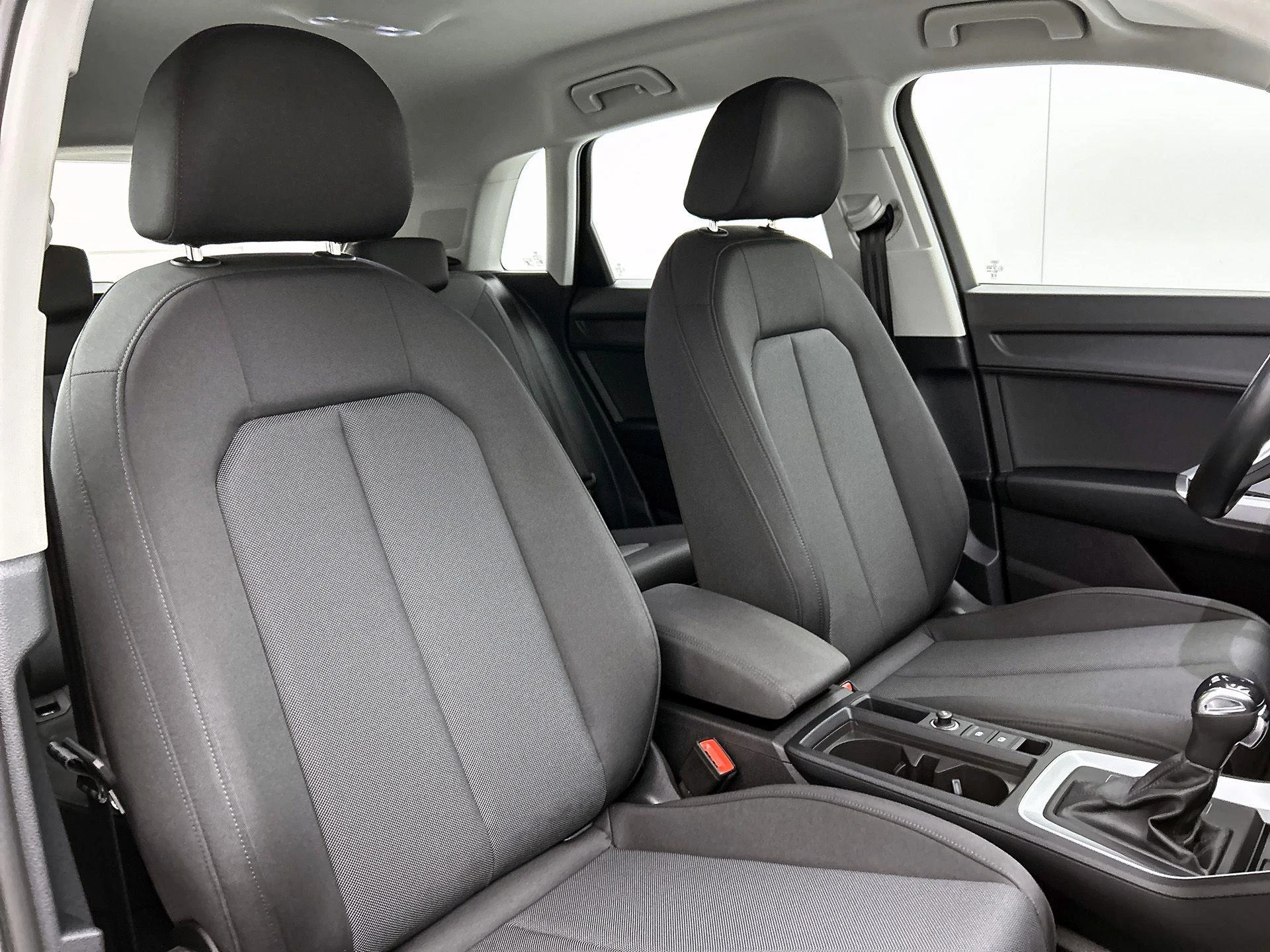 Audi-Q3-image-30