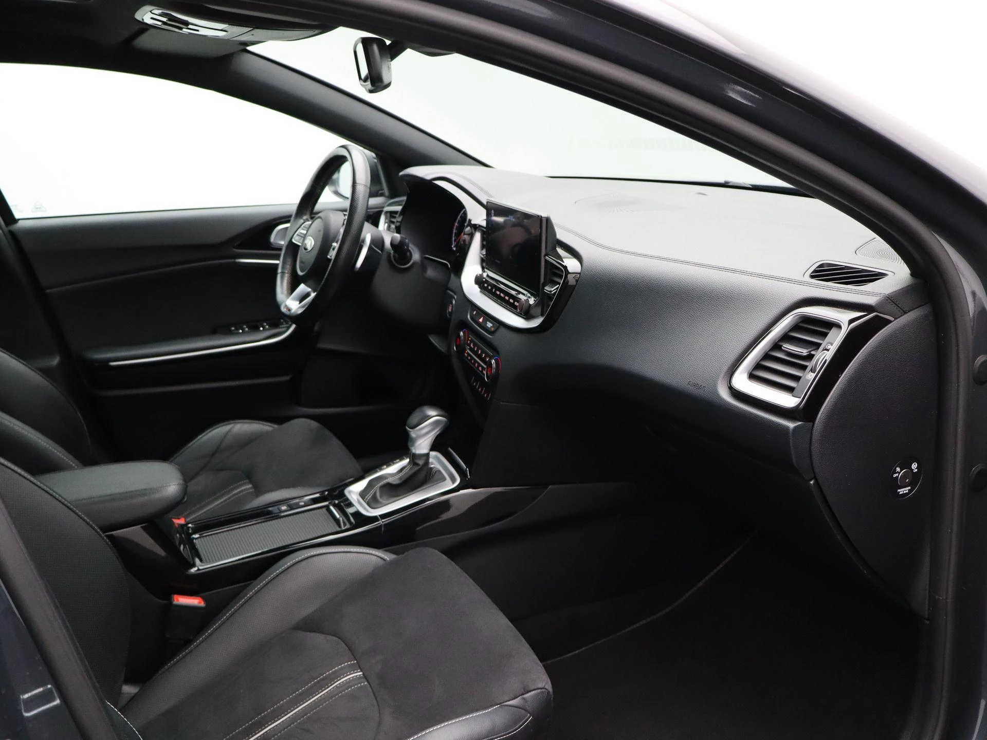 Kia-Ceed Sportswagon-image-6