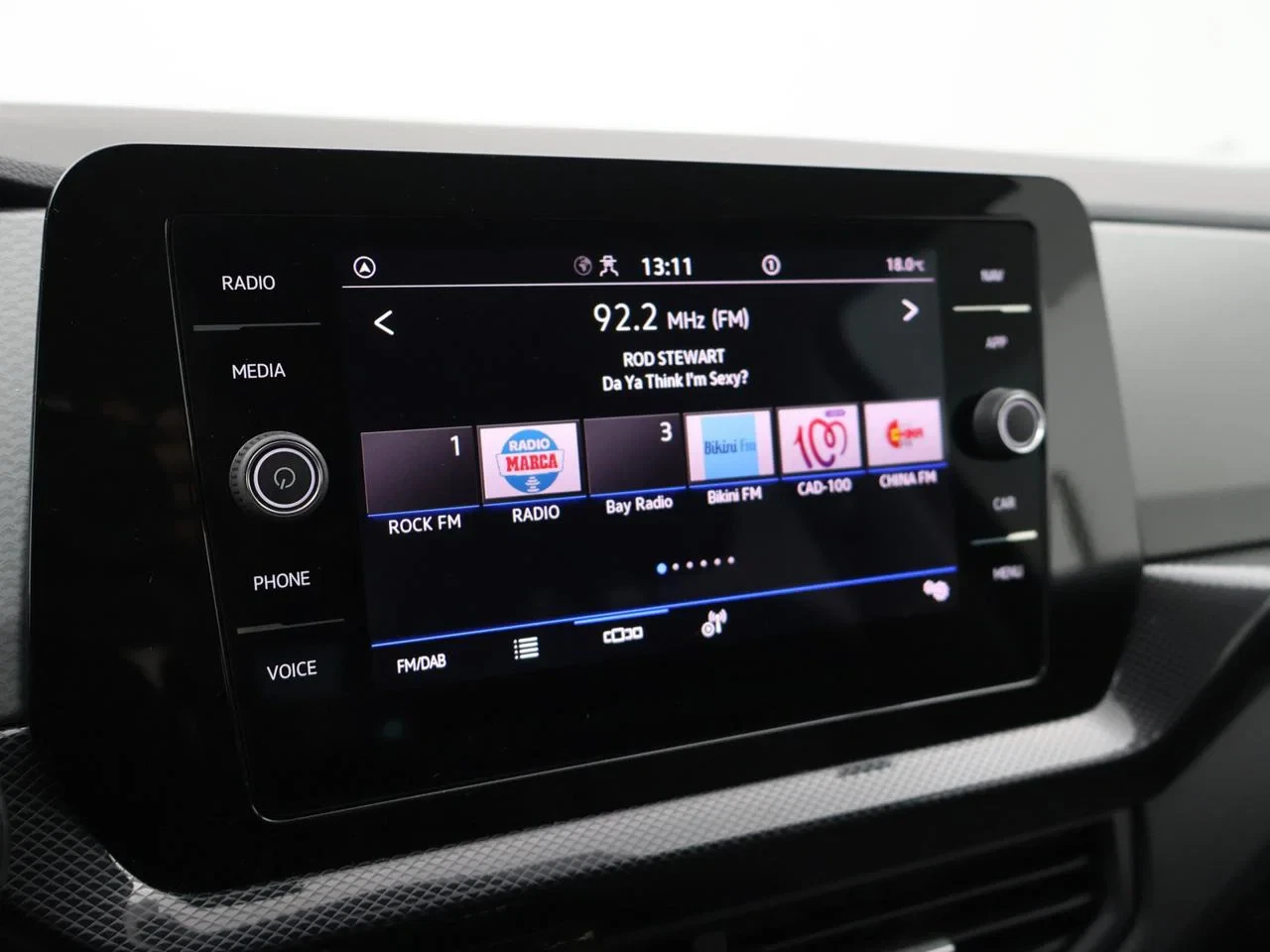 Volkswagen-T-Cross-image-16