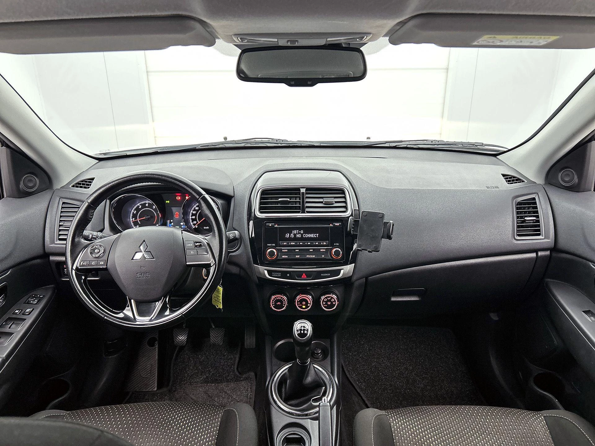 Mitsubishi-ASX-image-23